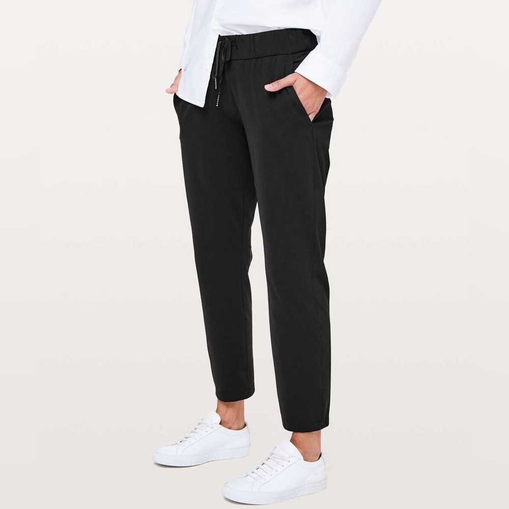 Lululemon On The Fly 7/8 Pants Sz 4